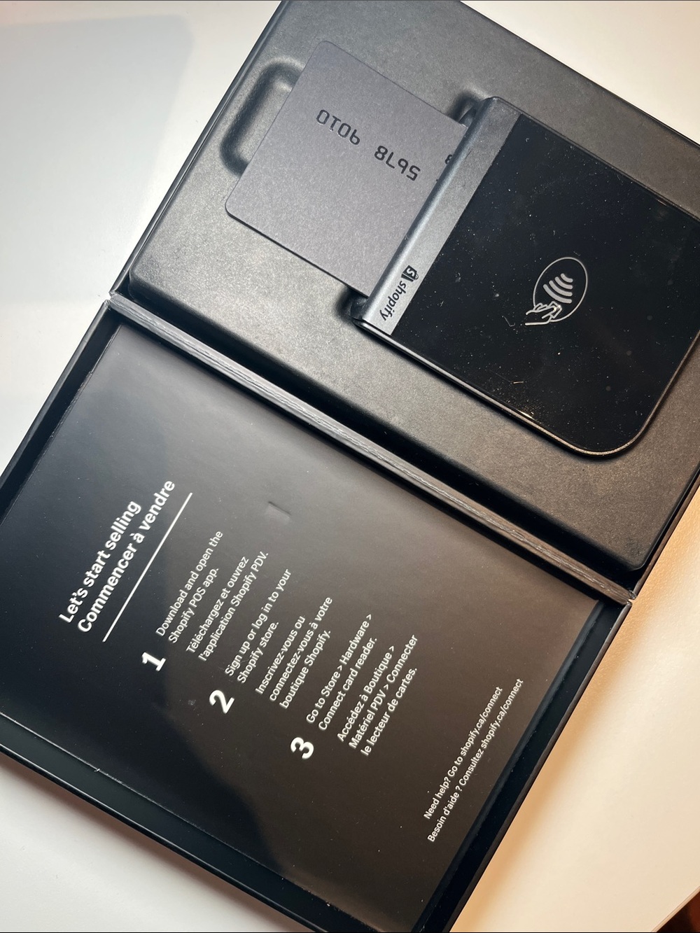 Shopify Tap & Chip Card Reader - Picture 3 of 4